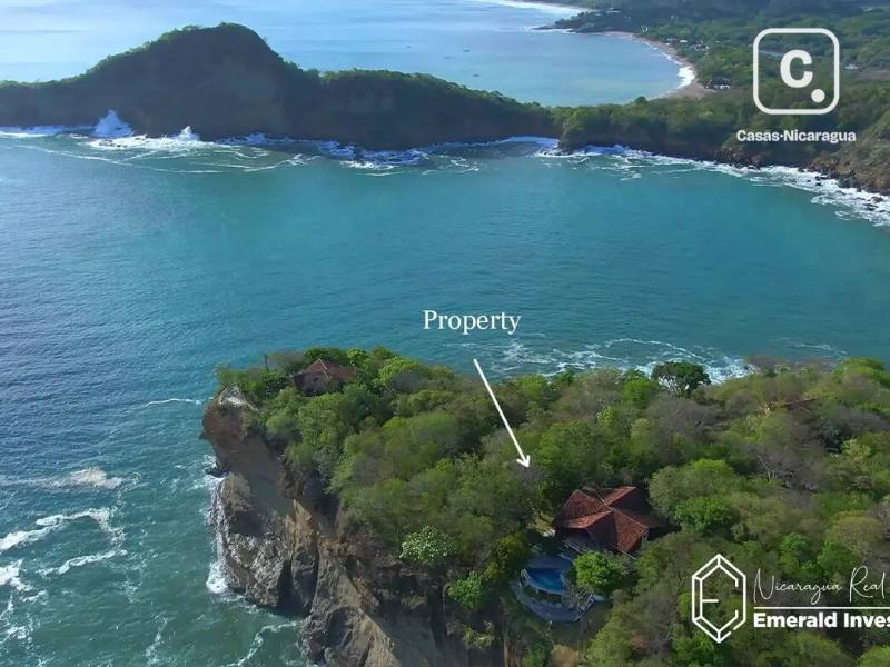 Casa de 6 habitaciones en 1,106 m² con piscina infinita en Redonda Bay