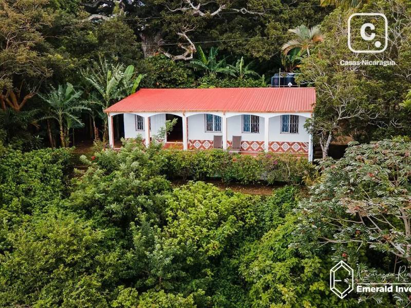 Casa de 1 habitación en 560.62 m² con vista a la Laguna de Apoyo, San Juan de Oriente