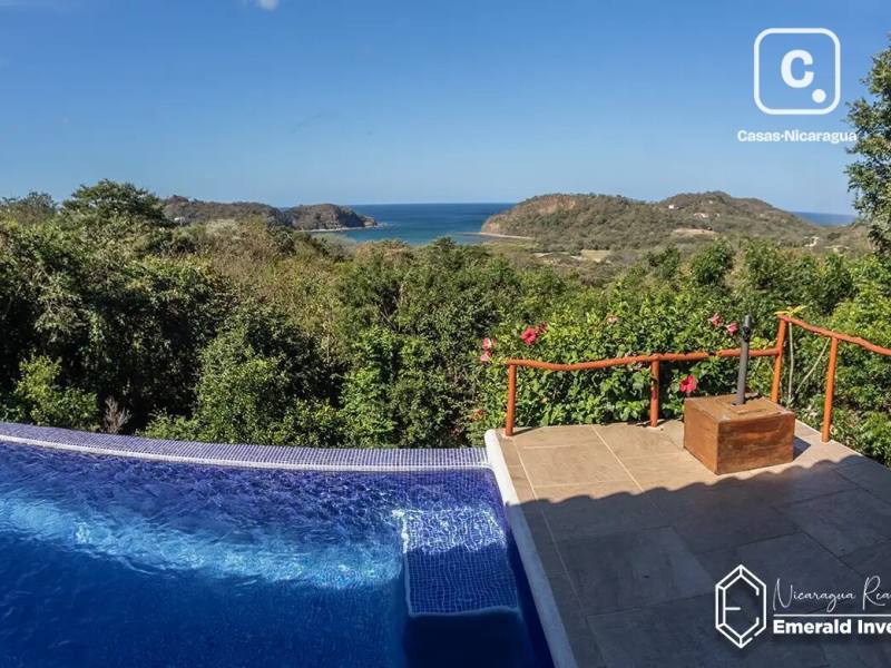 Casa de 4 habitaciones en 1,162 m² con vista al mar en Vista Mar Nacascolo, San Juan del Sur – US$ 380,000