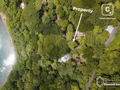 Casa de 6 habitaciones y cuartos tipo dormitorio en 2,889 m² frente a Laguna de Apoyo