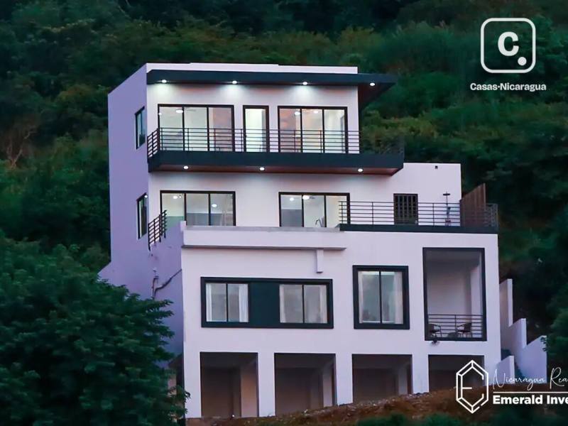 Casa de 2 habitaciones en 274.6 m² dividida en tres unidades en Brisas del Pacífico, San Juan del Sur