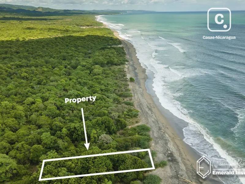Terreno de 788 m² frente al mar en Playa Tupilapa, Jinotepe