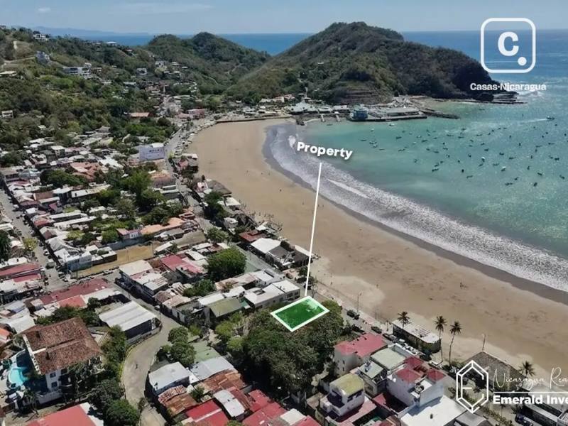 Lote comercial de 287.64 m² frente al mar en San Juan del Sur