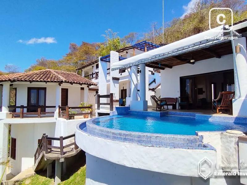 Villa de 5 habitaciones en 325 m² sobre acantilado frente al mar, Redonda Bay, Rivas