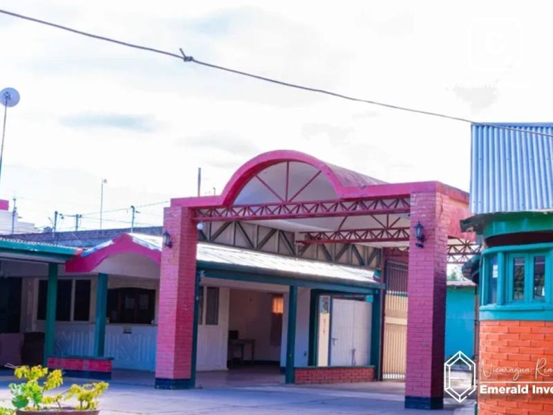 Hotel de 21 habitaciones en 2,305 m² cerca del centro de Estelí