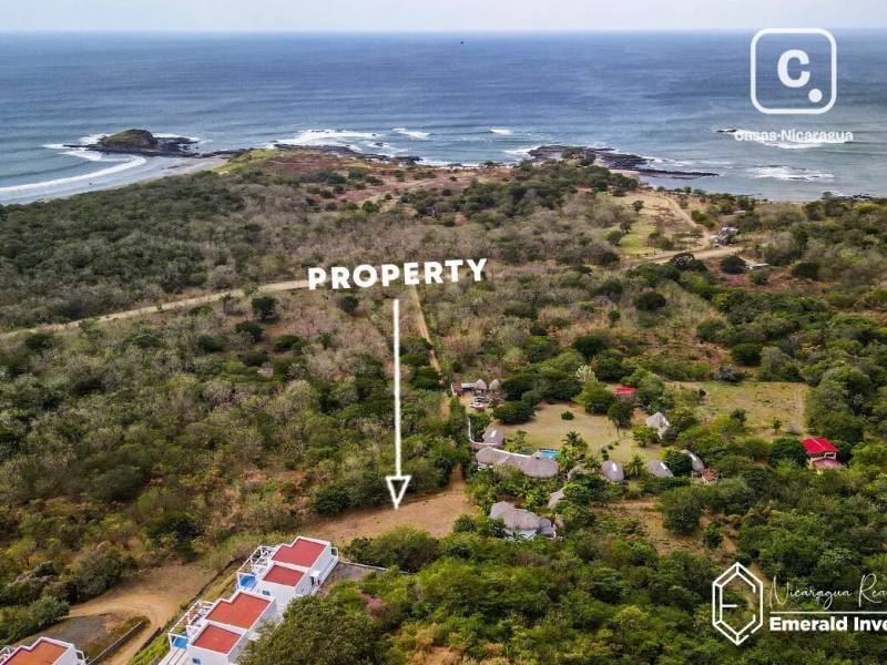 Terreno de 1,527.69 m² con vista al mar cerca de Playa Gavilán, Tola