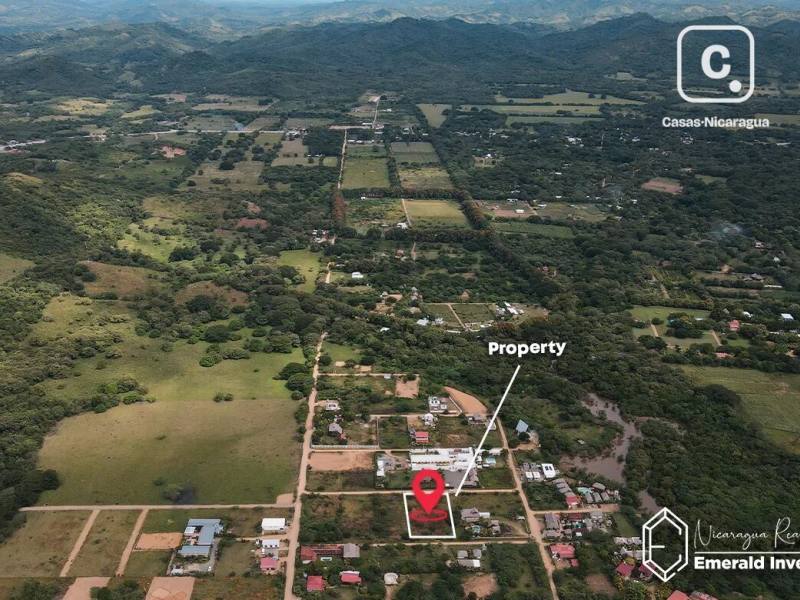 Terreno titulado de 1,799.53 m² cerca de Playa Santana y Popoyo, Tola
