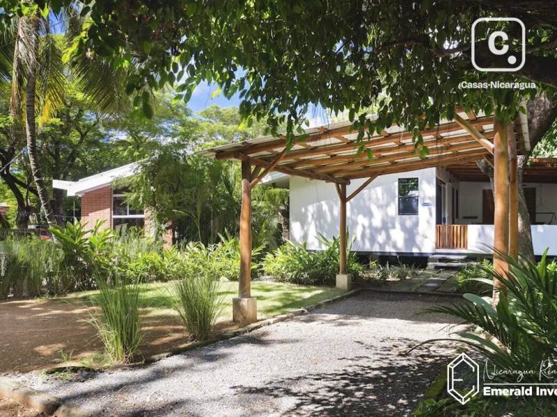 Casita de 2 habitaciones en 98 m² en Hacienda Iguana, Tola
