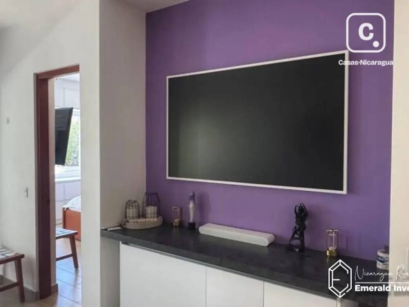 Apartamento de 2 habitaciones renovado frente a Playa Colorado, Hacienda Iguana