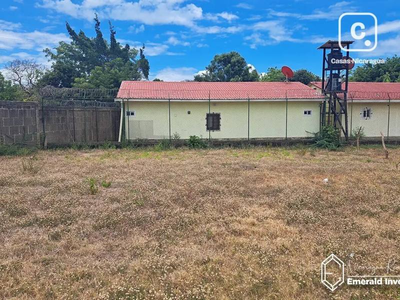 Terreno de 429.85 m² en Comarca La Laguna, a 5 minutos de Granada
