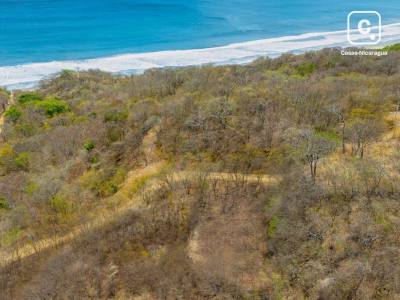 Terreno de 1,975 m² con vista al mar cerca de Playa Yankee, San Juan del Sur