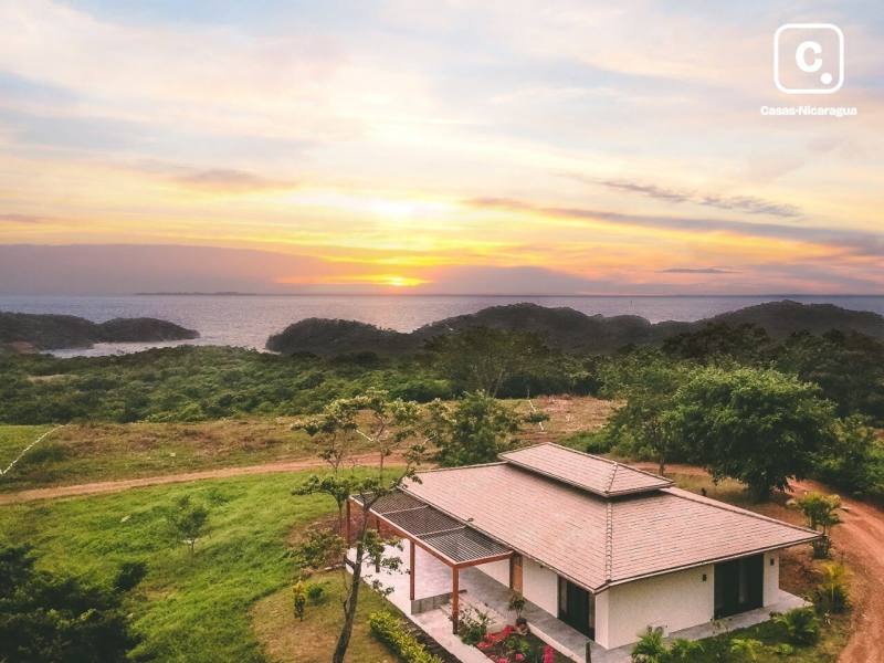 Casa en venta en San Juan del Sur, Rivas – 2 hab