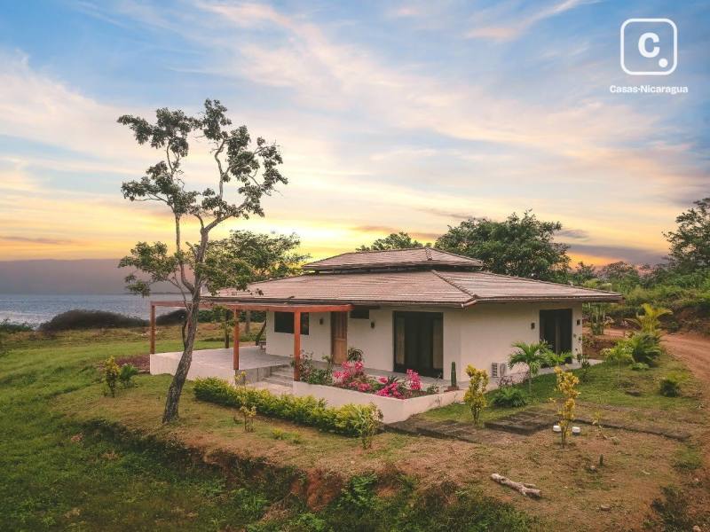 Casa en venta en San Juan del Sur, Rivas – 2 hab