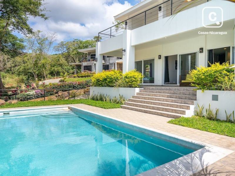 Casa en venta en San Juan del Sur, Rivas – 4 hab, 3,900 m²