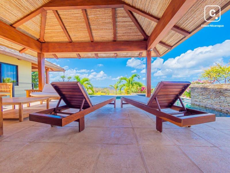 Casa en venta en San Juan del Sur, Rivas – 4 hab, 2,190 m²