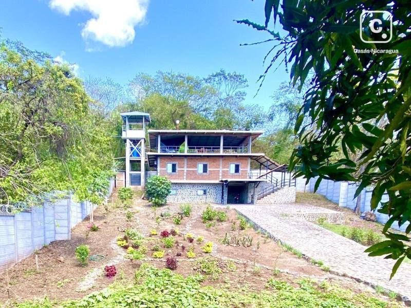 Casa en venta en Isla de Ometepe, Rivas – 3 hab, 235 m²