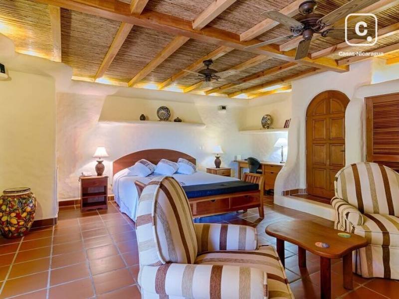 Casa en venta en San Juan del Sur, Rivas – 4 hab, 4,000 m²