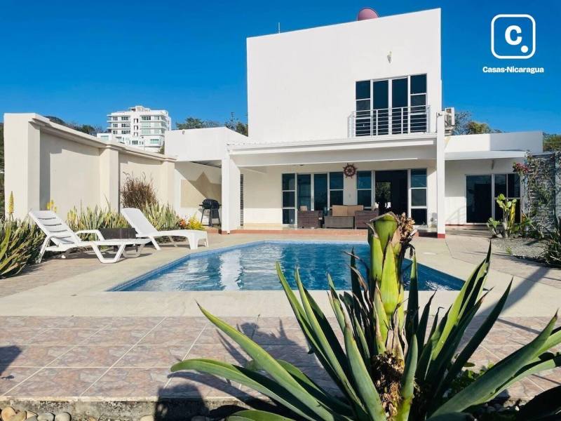 Casa en venta en San Juan del Sur, Rivas – 3 hab, 180 m²
