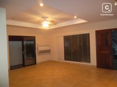 Casa en venta en Santo Domingo, Managua – 3 hab, US$ 210,000