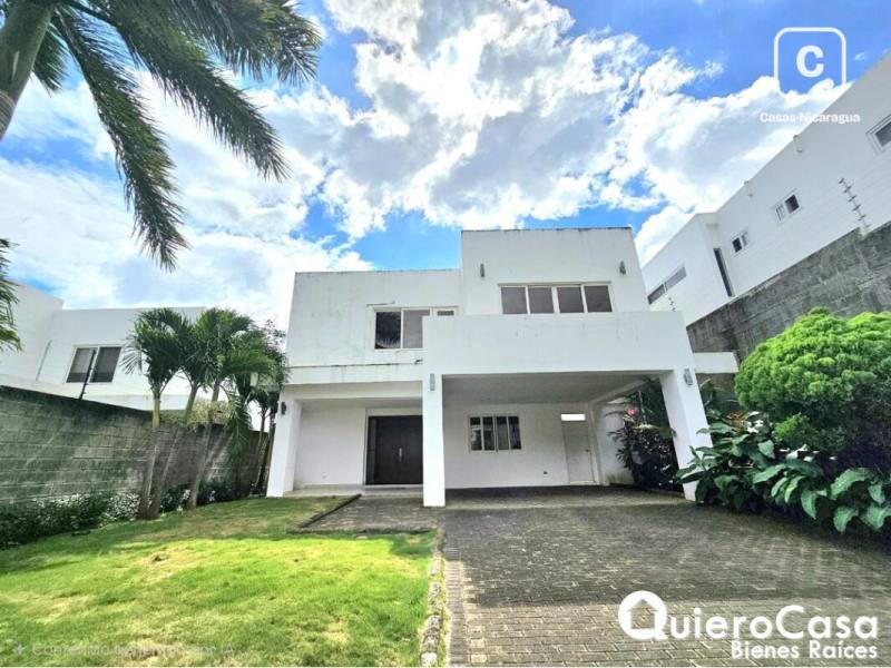 Casa en alquiler en Santo Domingo, Managua – 3 hab, 370 m²