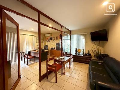 Oficina en venta en Carretera Masaya, Managua – 296 m²