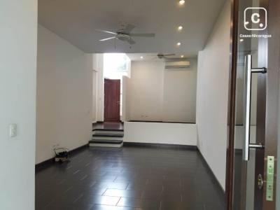 Casa en alquiler en Carretera Masaya, Managua – 3 hab, 160 m²