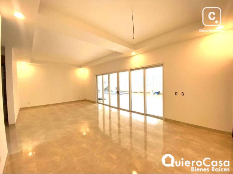 Casa en venta en Santo Domingo, Managua – 3 hab, 350 m², US$ 520,000