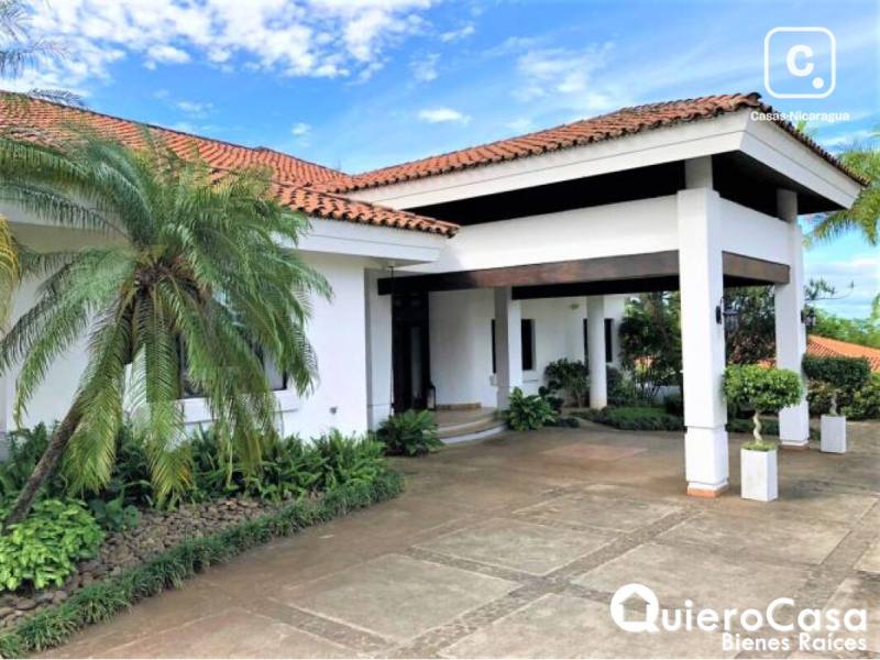 Casa en venta en Santo Domingo, Managua – 4 hab, 900 m²