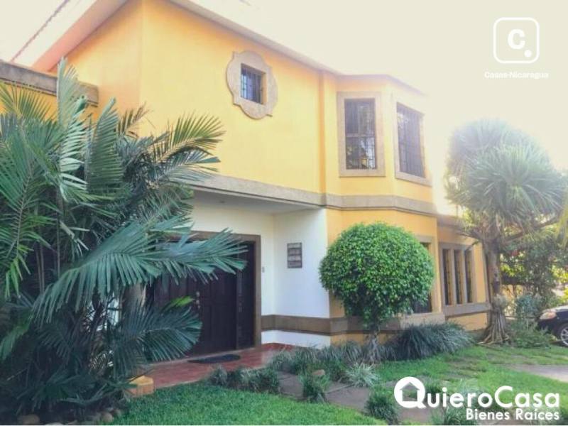 Casa en venta en Las Colinas, Managua – 3 hab, 252 m²