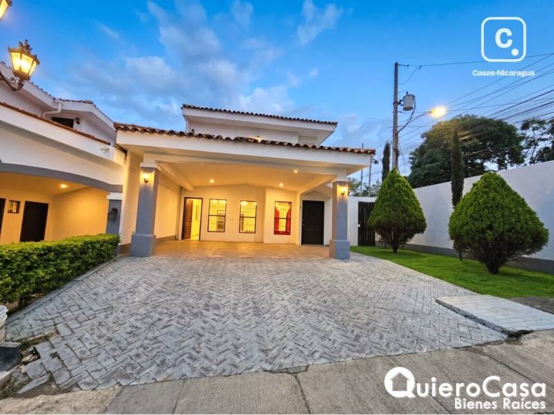 Casa en alquiler en Las Colinas, Managua – 3 hab, Ref QCCF2586