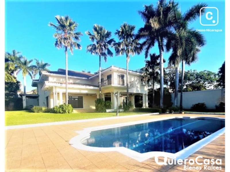 Casa en venta en Santo Domingo, Managua – 4 hab, 900 m², US$ 950,000