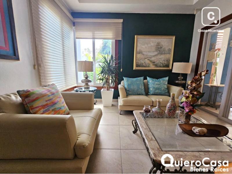 Casa en venta en Las Colinas, Managua – 3 hab, 270 m²