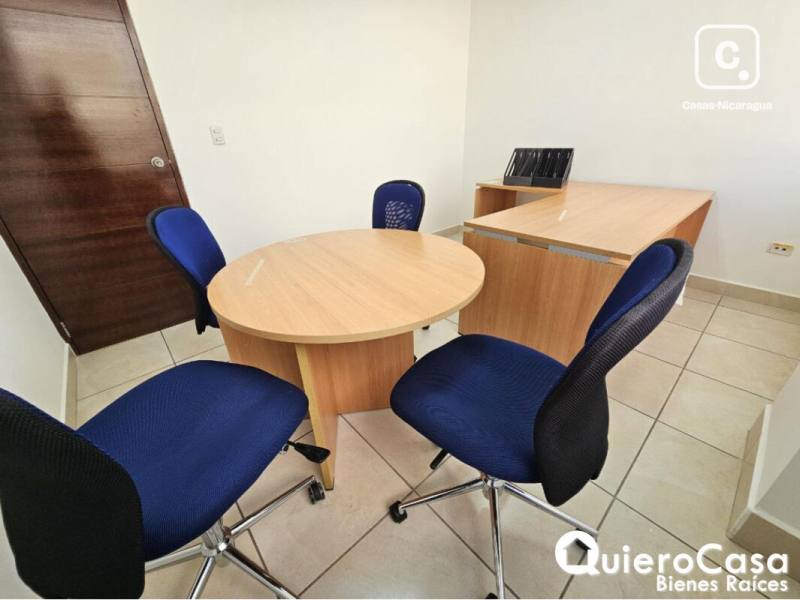 Oficina en alquiler en Villa Fontana, Managua – 260 m²
