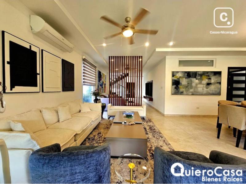 Casa en venta en Villa Fontana Sur, Managua – 4 hab, 285 m²