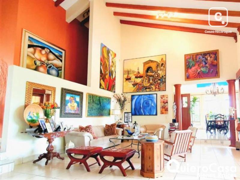 Casa en venta en Villa Fontana, Managua – 3 hab, 400 m²