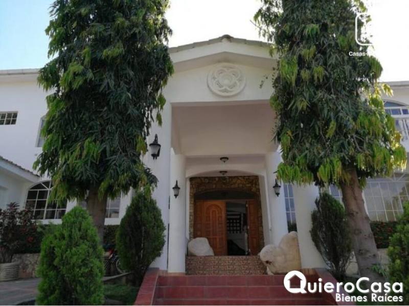 Casa en venta en Santo Domingo, Managua – 5 hab, 648 m²