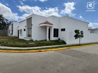 Casa en alquiler en Carretera Masaya, Managua – 3 hab, 123 m²