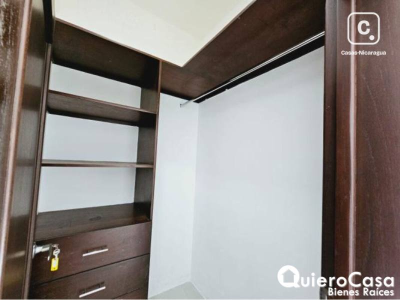 Casa en venta en Santo Domingo, Managua – 3 hab, 380 m², US$ 290,000