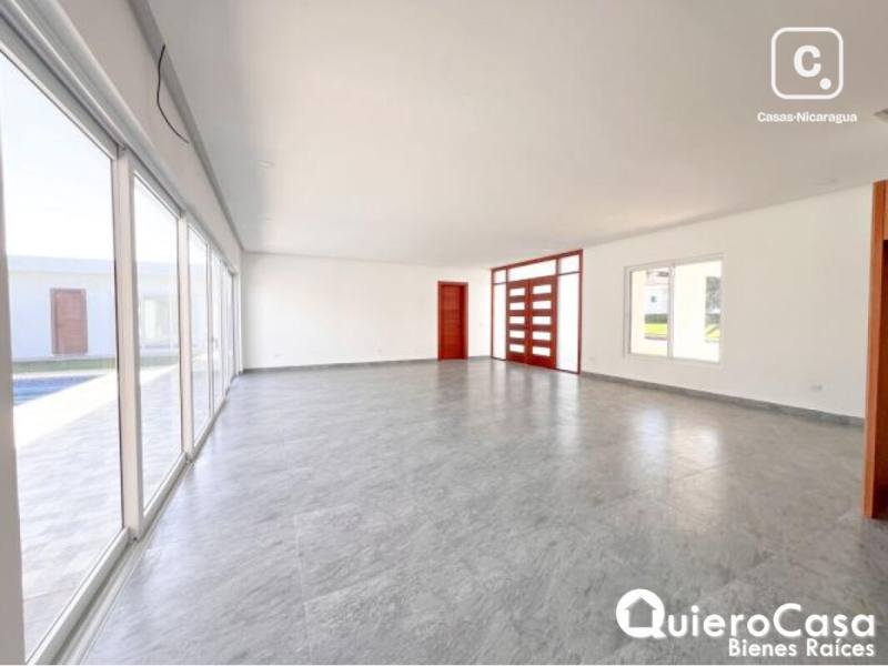 Casa en venta en Santo Domingo, Managua – 3 hab, 405 m²