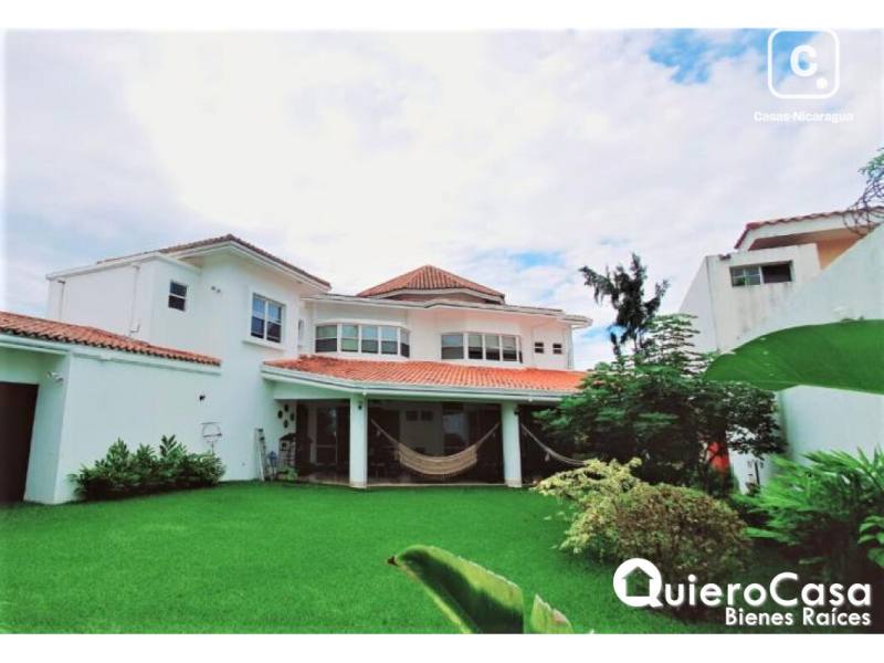 Casa en alquiler en Santo Domingo, Managua – 4 hab, 625 m²