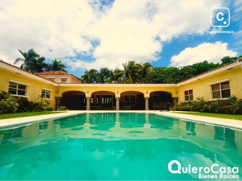 Casa en venta en Carretera Sur, Managua – 4 hab, 573 m²
