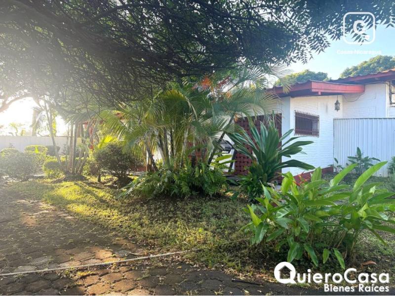 Casa en venta en Las Colinas, Managua – 3 hab, 298 m²