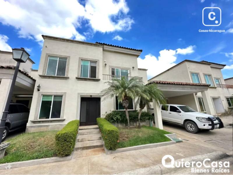 Casa en alquiler en Las Colinas, Managua – 4 hab