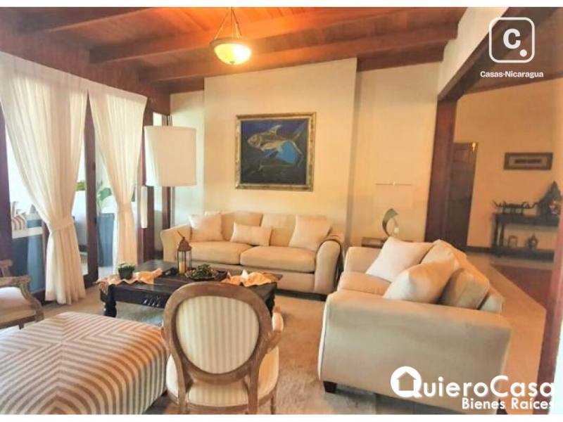 Casa en alquiler en Santo Domingo, Managua – 3 hab, 450 m²