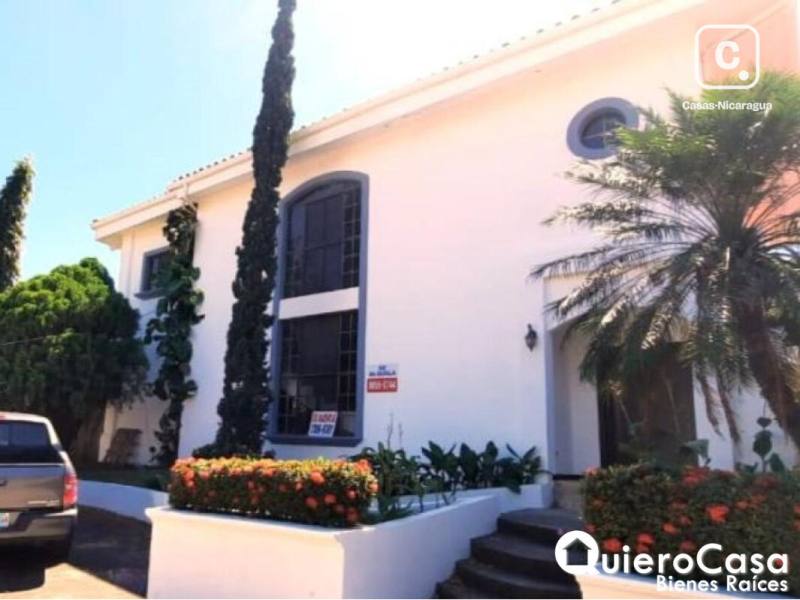 Casa en venta en Las Cumbres, Managua – 4 hab, 408 m²