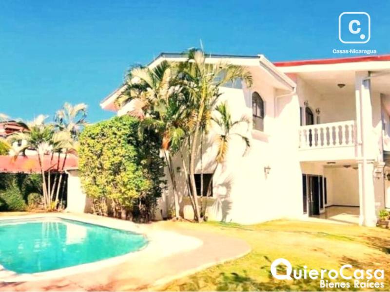 Casa en venta en Las Cumbres, Managua – 4 hab, 408 m²