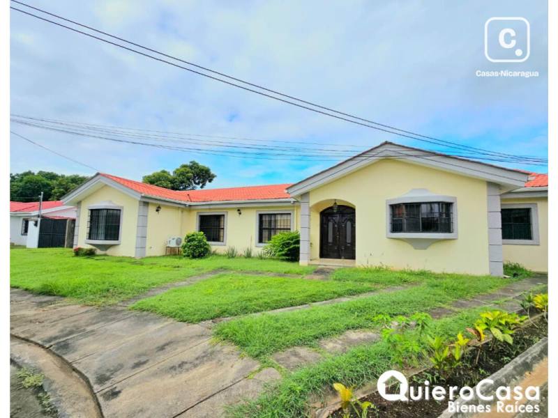Casa en alquiler en Carretera Masaya, Managua – 4 hab, 254 m²
