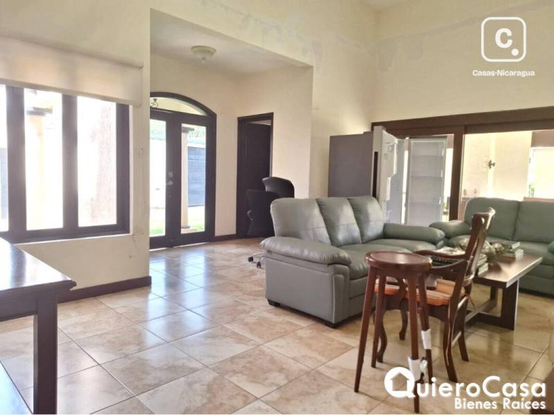 Casa en alquiler en Carretera Masaya, Managua – 3 hab, US$ 2,500/mes