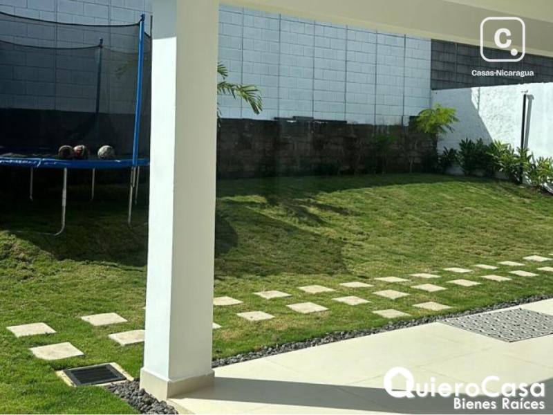 Casa en venta en Santo Domingo, Managua – 3 hab, 387 m²