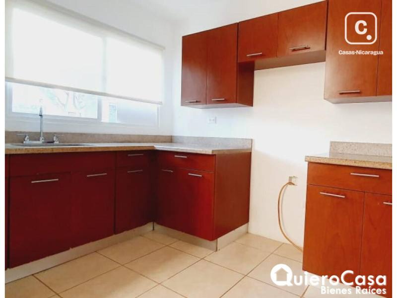 Casa en venta en Las Colinas, Managua – 3 hab, 140 m², US$ 145,000